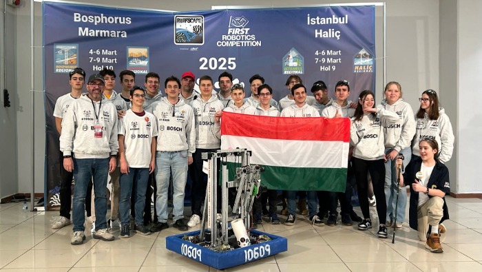Robotépítésből jeles: magyar diákcsapat a legjobbak között