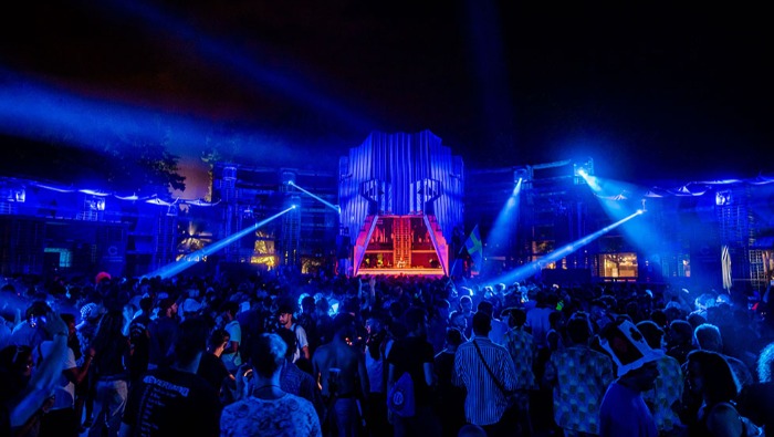 Yettel Colosseum néven újul meg a Sziget ikonikus helyszíne