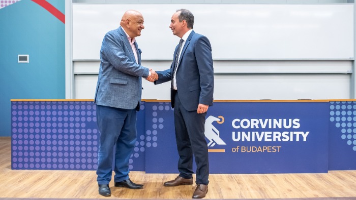 „Közös érdek, hogy a jövő pénzügyi szakemberei a legjobb tudást kapják”