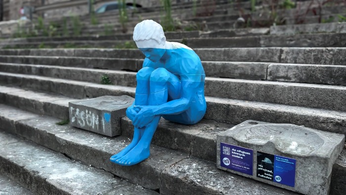 Helyreállították a lefejezett szobrot