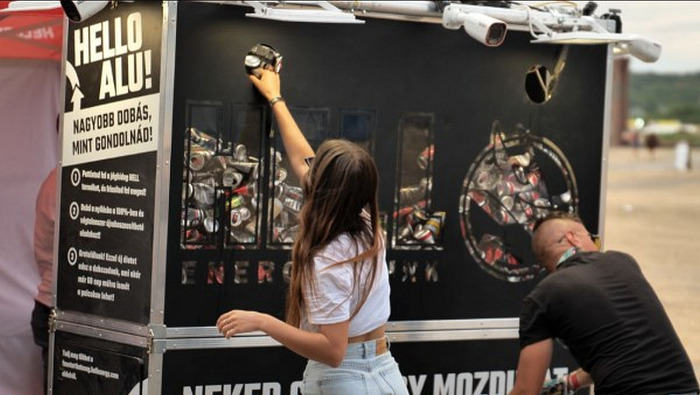 Zölden fesztiválozik a HELL