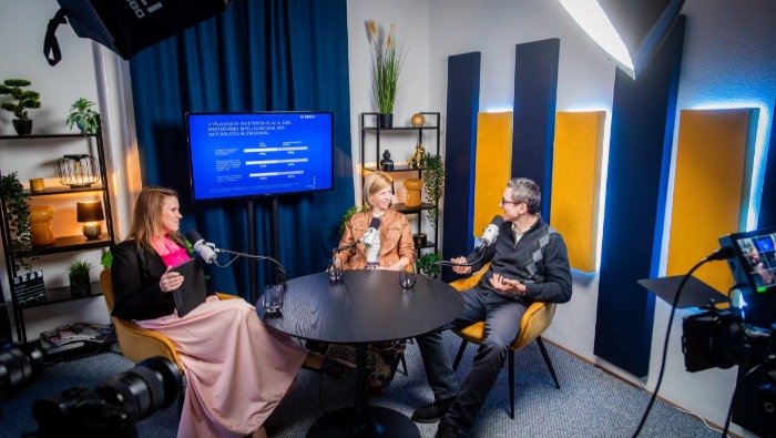 Kritikus gondolkodással fel tudunk készülni a AI korszakára