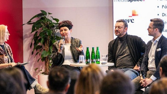 Adatstratégia: A vállalati siker kulcsa a digitális korban