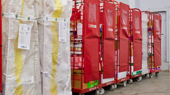 Több mint 59 tonnával kevesebb műanyagfóliát használ a SPAR 