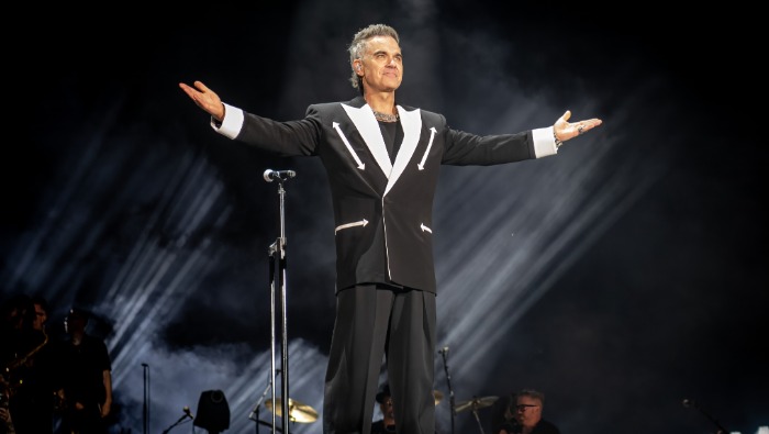 Új audio termékkollekciót mutat be a MediaMarkt és Robbie Williams