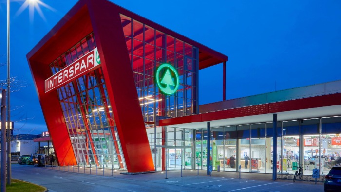 Pékáru, friss hús, fenntarthatóság – tartolt a SPAR