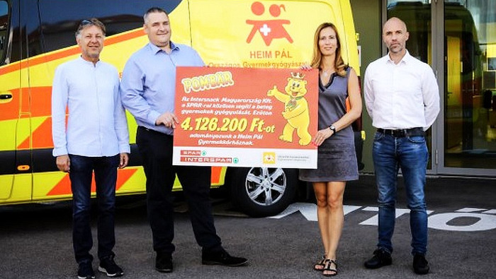 Gyermekkórházat támogat a SPAR és az Intersnack