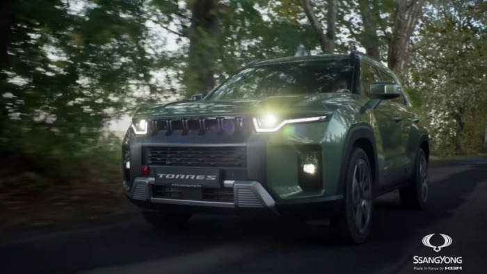 Thuróczy Szabolccsal kampányol a SsangYong