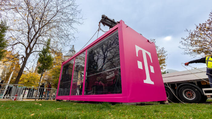 Különleges helyszínen adott tanácsot a Telekom a kisvállalkozóknak