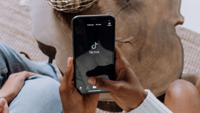 Hol és miért tiltották be a TikTokot eddig?