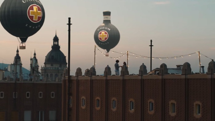 Az Unicum reklámok évszázados útja a plakátoktól a filmvászonig