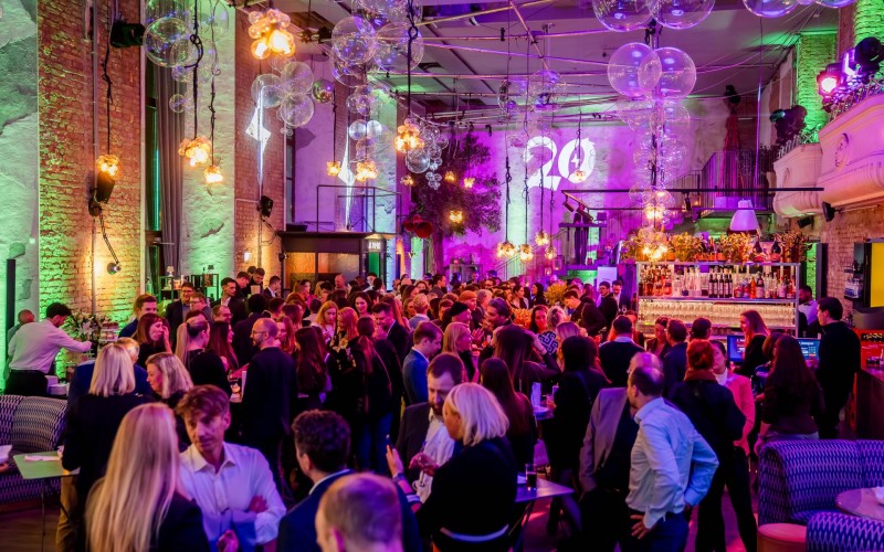 1920px_medi20_kiosk-213